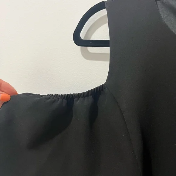 💕4 for $12 Sale!💕Bardot Black Dress - Picture 5 of 5